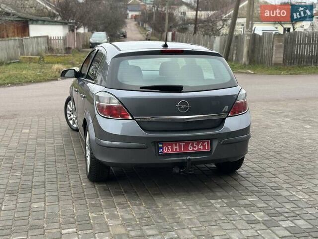 Серый Опель Астра, объемом двигателя 1.6 л и пробегом 236 тыс. км за 5499 $, фото 8 на Automoto.ua