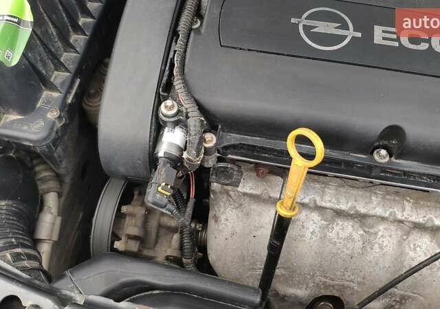 Сірий Опель Астра, об'ємом двигуна 1.8 л та пробігом 196 тис. км за 7300 $, фото 19 на Automoto.ua