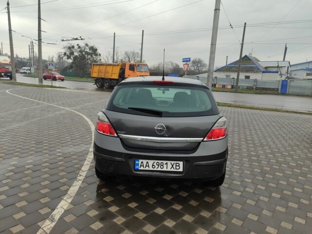 Сірий Опель Астра, об'ємом двигуна 1.2 л та пробігом 280 тис. км за 4300 $, фото 2 на Automoto.ua