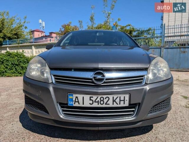 Опель Астра 2009 в Киеве на Automoto.ua Серый Опель Астра, объемом двигателя 1.25 л и пробегом 380 тыс. км за 4700 $, фото 5 на Automoto.ua