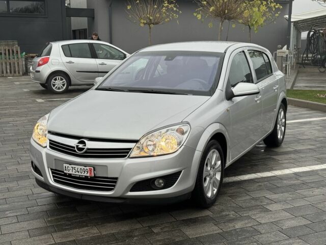 Сірий Опель Астра, об'ємом двигуна 1.6 л та пробігом 53 тис. км за 5900 $, фото 1 на Automoto.ua