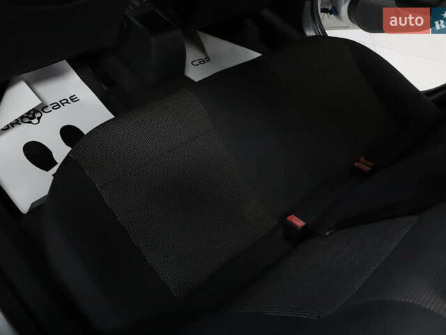 Серый Опель Астра, объемом двигателя 1.7 л и пробегом 144 тыс. км за 5900 $, фото 72 на Automoto.ua