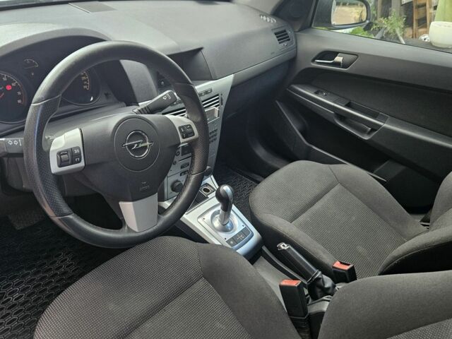 Сірий Опель Астра, об'ємом двигуна 1.4 л та пробігом 140 тис. км за 6200 $, фото 5 на Automoto.ua