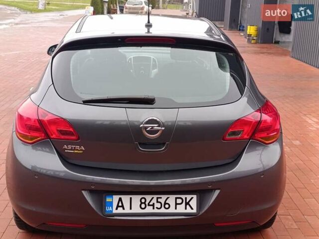 Серый Опель Астра, объемом двигателя 1.6 л и пробегом 141 тыс. км за 7999 $, фото 31 на Automoto.ua