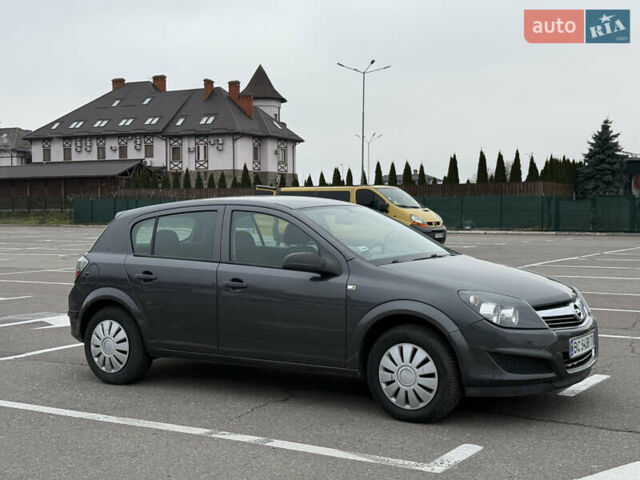 Сірий Опель Астра, об'ємом двигуна 1.4 л та пробігом 295 тис. км за 4600 $, фото 10 на Automoto.ua