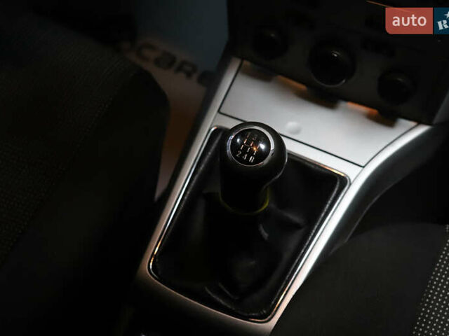 Серый Опель Астра, объемом двигателя 1.7 л и пробегом 144 тыс. км за 5900 $, фото 80 на Automoto.ua