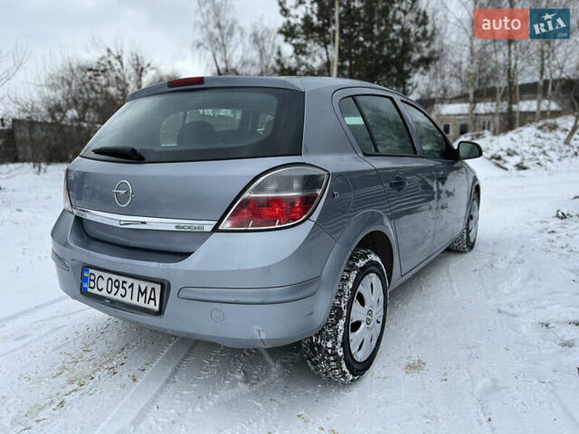 Сірий Опель Астра, об'ємом двигуна 1.4 л та пробігом 281 тис. км за 3200 $, фото 10 на Automoto.ua