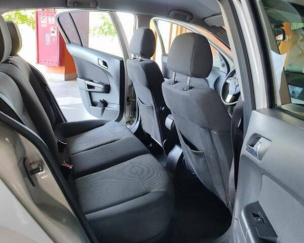 Серый Опель Астра, объемом двигателя 0 л и пробегом 249 тыс. км за 5350 $, фото 13 на Automoto.ua