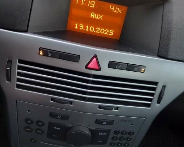 Опель Астра 2009 в Коломые на Automoto.ua Серый Опель Астра, объемом двигателя 1.4 л и пробегом 187 тыс. км за 4900 $, фото 14 на Automoto.ua