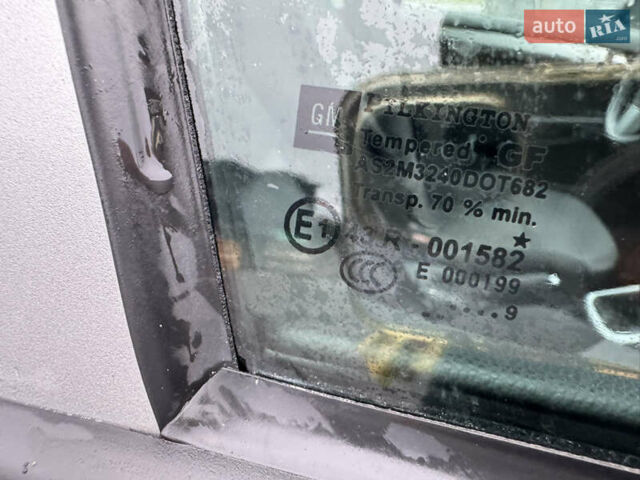 Серый Опель Астра, объемом двигателя 1.6 л и пробегом 51 тыс. км за 6900 $, фото 46 на Automoto.ua