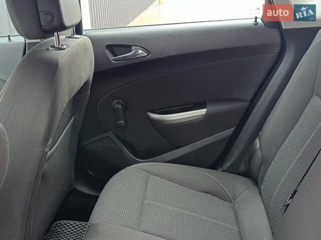 Серый Опель Астра, объемом двигателя 1.6 л и пробегом 141 тыс. км за 7999 $, фото 11 на Automoto.ua