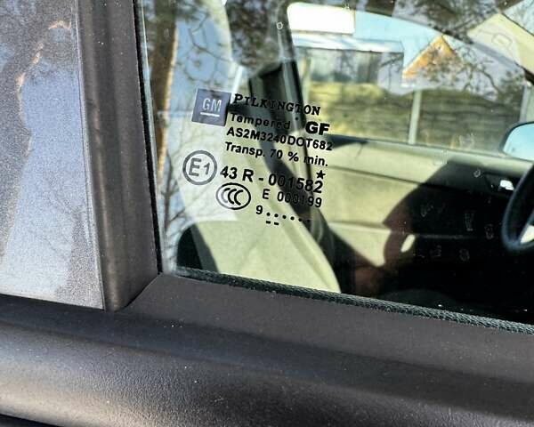 Серый Опель Астра, объемом двигателя 1.4 л и пробегом 220 тыс. км за 5300 $, фото 27 на Automoto.ua