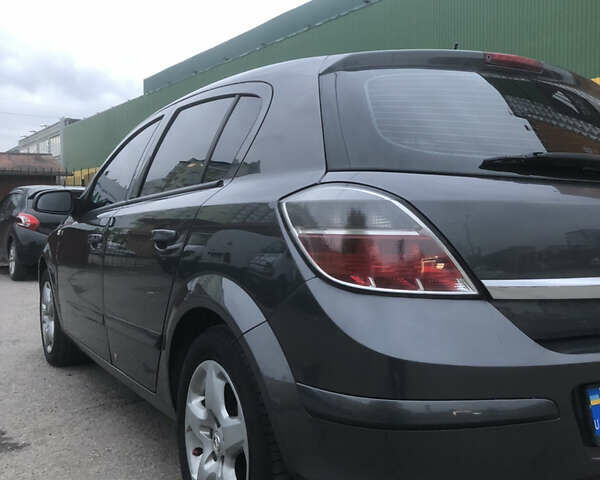 Сірий Опель Астра, об'ємом двигуна 1.69 л та пробігом 225 тис. км за 6100 $, фото 3 на Automoto.ua