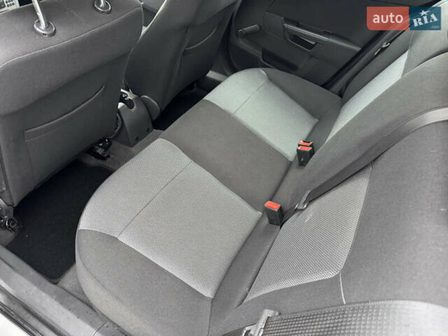 Серый Опель Астра, объемом двигателя 1.6 л и пробегом 51 тыс. км за 6900 $, фото 52 на Automoto.ua