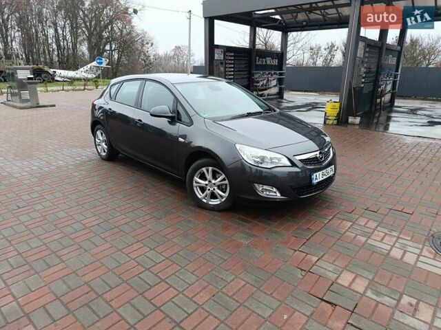 Серый Опель Астра, объемом двигателя 1.6 л и пробегом 141 тыс. км за 7999 $, фото 43 на Automoto.ua