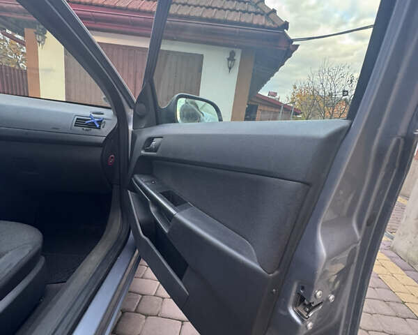 Сірий Опель Астра, об'ємом двигуна 1.36 л та пробігом 280 тис. км за 3900 $, фото 12 на Automoto.ua