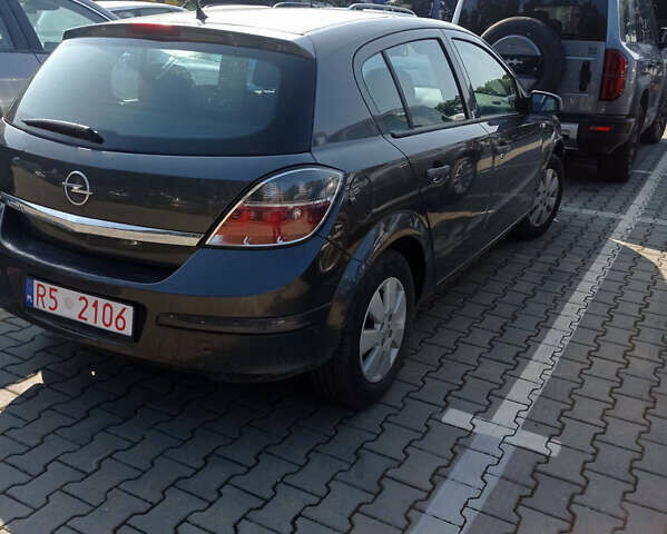 Сірий Опель Астра, об'ємом двигуна 1.4 л та пробігом 280 тис. км за 4600 $, фото 5 на Automoto.ua