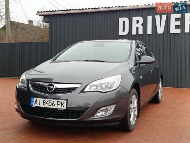 Серый Опель Астра, объемом двигателя 1.6 л и пробегом 141 тыс. км за 7999 $, фото 27 на Automoto.ua