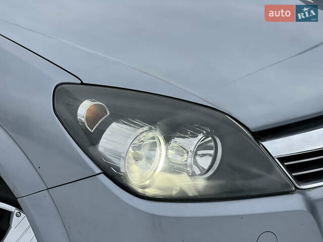 Сірий Опель Астра, об'ємом двигуна 1.4 л та пробігом 281 тис. км за 3200 $, фото 28 на Automoto.ua