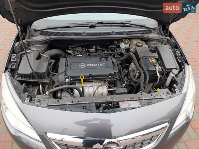 Серый Опель Астра, объемом двигателя 1.6 л и пробегом 141 тыс. км за 7999 $, фото 22 на Automoto.ua