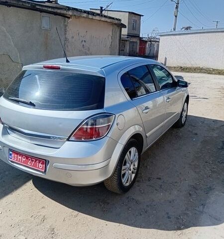 Серый Опель Астра, объемом двигателя 1.4 л и пробегом 202 тыс. км за 5150 $, фото 21 на Automoto.ua