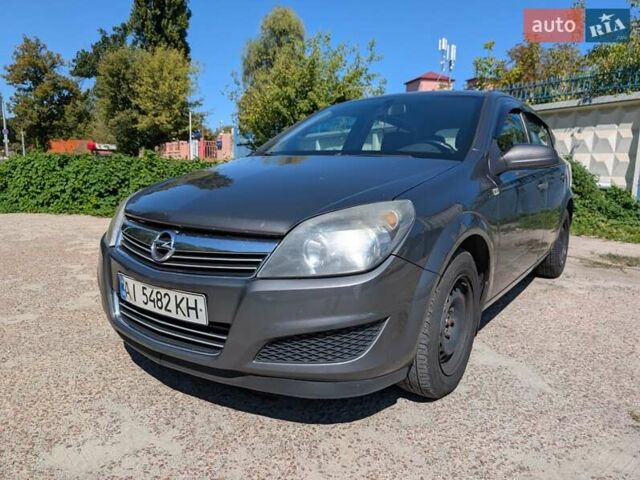 Опель Астра 2009 в Киеве на Automoto.ua Серый Опель Астра, объемом двигателя 1.25 л и пробегом 380 тыс. км за 4700 $, фото 3 на Automoto.ua