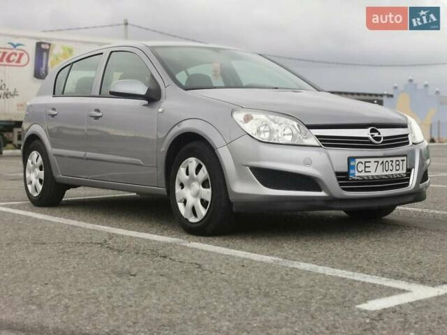 Серый Опель Астра, объемом двигателя 1.6 л и пробегом 174 тыс. км за 5600 $, фото 3 на Automoto.ua