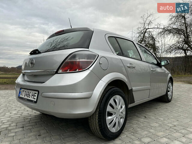 Серый Опель Астра, объемом двигателя 1.25 л и пробегом 194 тыс. км за 3700 $, фото 9 на Automoto.ua