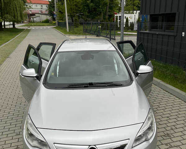 Сірий Опель Астра, об'ємом двигуна 1.6 л та пробігом 161 тис. км за 8199 $, фото 9 на Automoto.ua