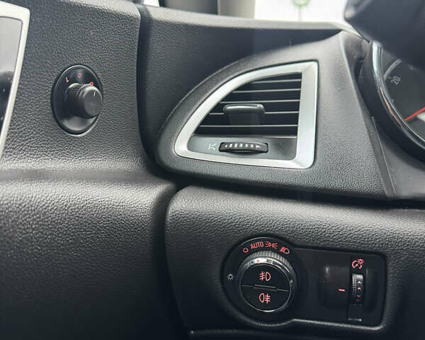 Сірий Опель Астра, об'ємом двигуна 1.6 л та пробігом 190 тис. км за 8200 $, фото 29 на Automoto.ua