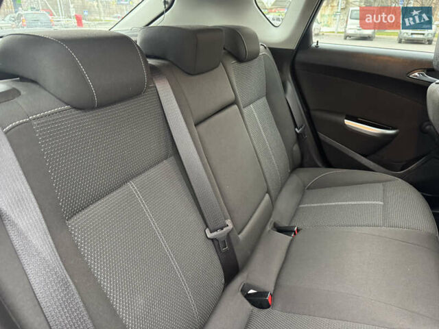 Сірий Опель Астра, об'ємом двигуна 1.6 л та пробігом 190 тис. км за 8200 $, фото 36 на Automoto.ua