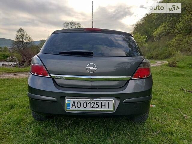 Опель Астра 2010 в Ужгороде на Automoto.ua Серый Опель Астра, объемом двигателя 1.4 л и пробегом 172 тыс. км за 5300 $, фото 11 на Automoto.ua