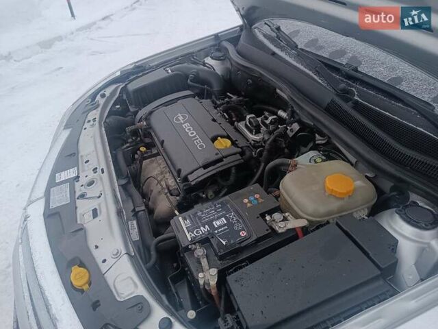 Сірий Опель Астра, об'ємом двигуна 1.6 л та пробігом 268 тис. км за 4900 $, фото 34 на Automoto.ua