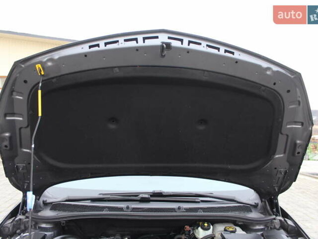 Серый Опель Астра, объемом двигателя 1.6 л и пробегом 193 тыс. км за 5890 $, фото 100 на Automoto.ua