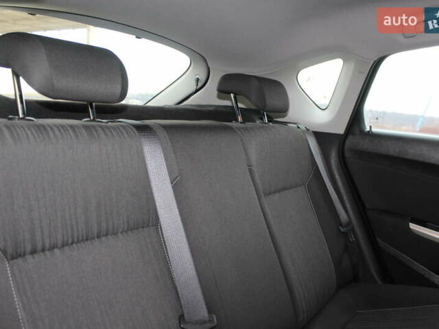 Серый Опель Астра, объемом двигателя 1.6 л и пробегом 193 тыс. км за 5890 $, фото 82 на Automoto.ua