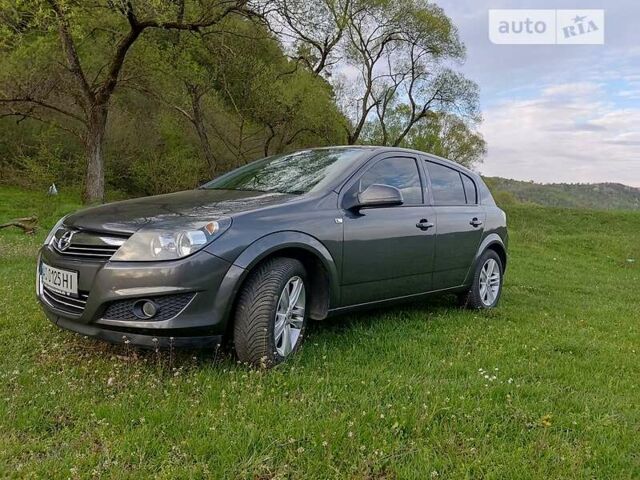 Опель Астра 2010 в Ужгороде на Automoto.ua Серый Опель Астра, объемом двигателя 1.4 л и пробегом 172 тыс. км за 5300 $, фото 7 на Automoto.ua