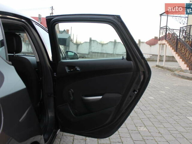 Серый Опель Астра, объемом двигателя 1.6 л и пробегом 193 тыс. км за 5890 $, фото 84 на Automoto.ua