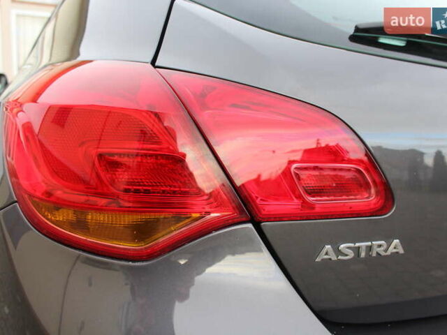 Серый Опель Астра, объемом двигателя 1.6 л и пробегом 193 тыс. км за 5890 $, фото 36 на Automoto.ua