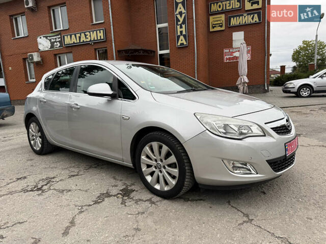 Сірий Опель Астра, об'ємом двигуна 1.6 л та пробігом 157 тис. км за 8000 $, фото 11 на Automoto.ua