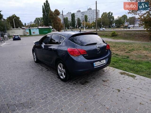 Сірий Опель Астра, об'ємом двигуна 1.7 л та пробігом 286 тис. км за 5300 $, фото 2 на Automoto.ua