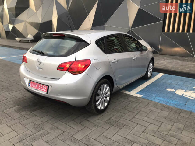 Сірий Опель Астра, об'ємом двигуна 1.6 л та пробігом 122 тис. км за 7850 $, фото 5 на Automoto.ua