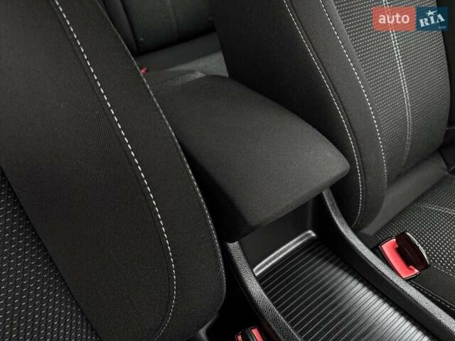 Опель Астра 2010 в Черкассах на Automoto.ua Серый Опель Астра, объемом двигателя 1.6 л и пробегом 190 тыс. км за 6999 $, фото 8 на Automoto.ua