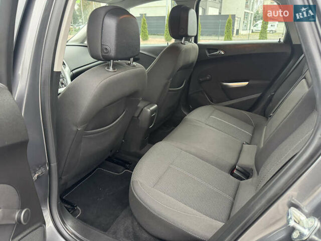 Сірий Опель Астра, об'ємом двигуна 1.6 л та пробігом 190 тис. км за 8200 $, фото 39 на Automoto.ua