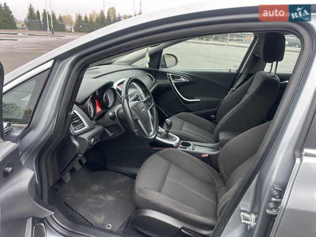 Опель Астра 2010 в Житомире на Automoto.ua Серый Опель Астра, объемом двигателя 1.7 л и пробегом 250 тыс. км за 7350 $, фото 21 на Automoto.ua