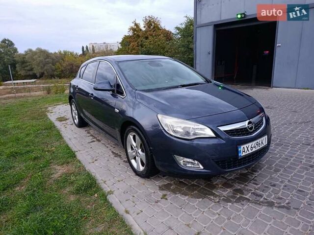 Сірий Опель Астра, об'ємом двигуна 1.7 л та пробігом 286 тис. км за 5300 $, фото 21 на Automoto.ua