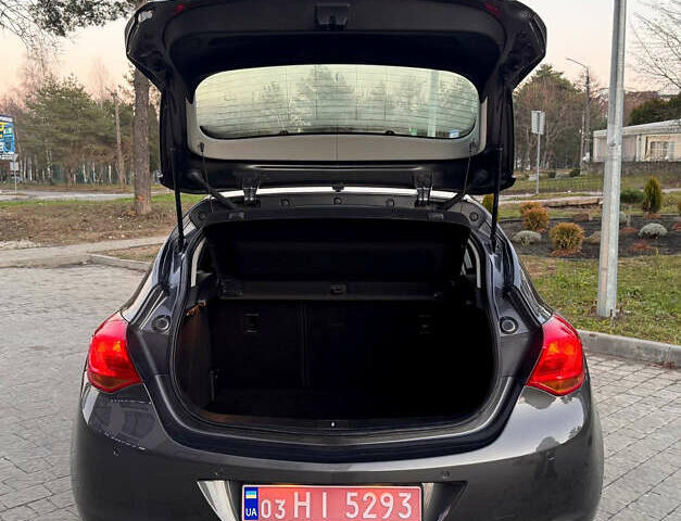 Сірий Опель Астра, об'ємом двигуна 1.6 л та пробігом 124 тис. км за 8800 $, фото 7 на Automoto.ua