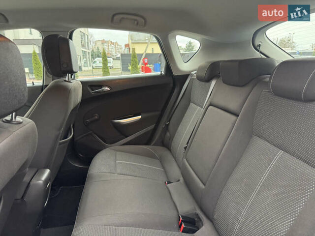 Сірий Опель Астра, об'ємом двигуна 1.6 л та пробігом 190 тис. км за 8200 $, фото 41 на Automoto.ua