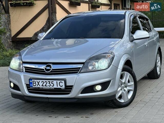 Серый Опель Астра, объемом двигателя 1.4 л и пробегом 178 тыс. км за 5500 $, фото 19 на Automoto.ua