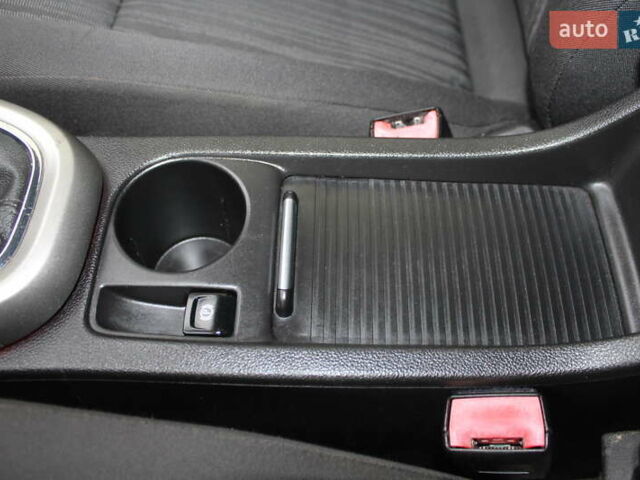 Серый Опель Астра, объемом двигателя 1.6 л и пробегом 193 тыс. км за 5890 $, фото 64 на Automoto.ua