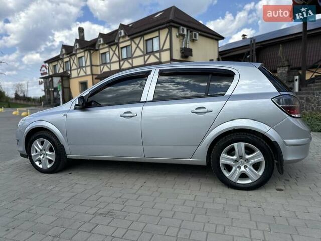 Серый Опель Астра, объемом двигателя 1.4 л и пробегом 178 тыс. км за 5500 $, фото 17 на Automoto.ua